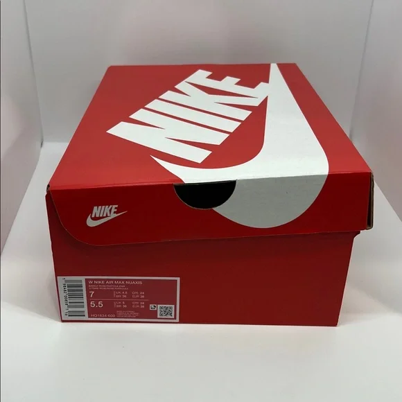 Women’s Nike Air Max Nuaxis Size 7. Barely Rose/Particle Pink Color. Brand New!